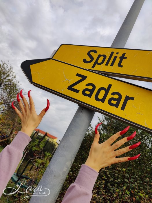 Photoshoot "LONG NAILS ⛵ ASMR TAPPING on the PIER"