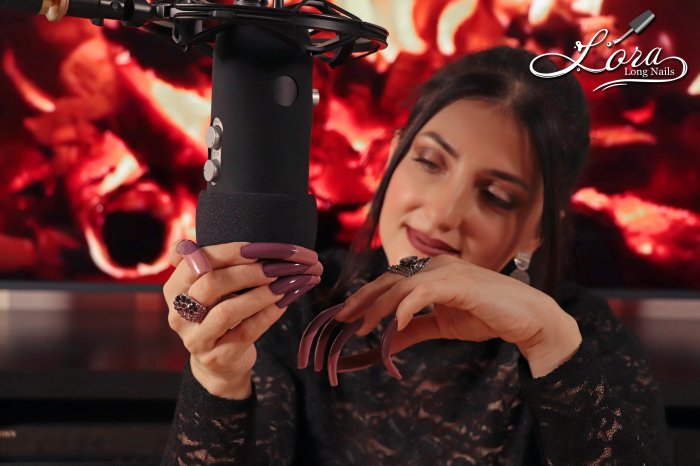 Long nails, microphone 🔥 fireplace