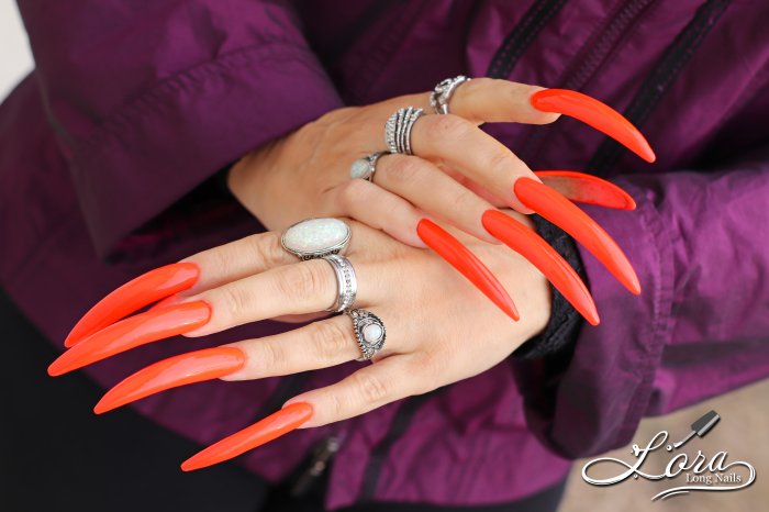 My new orange pointy nails