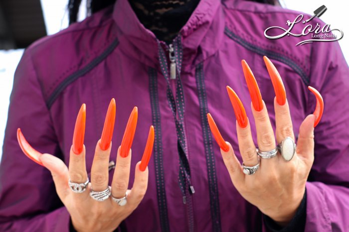 My new orange pointy nails