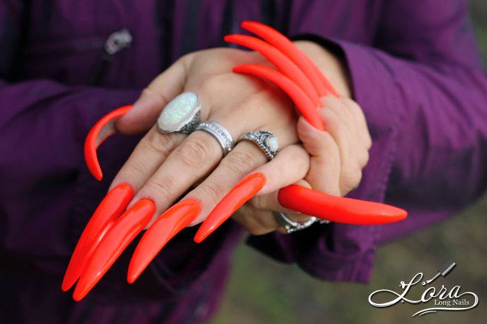 My new orange pointy nails