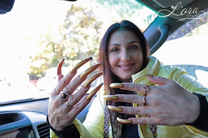 Photoshoot - Car LONG NAILS Tapping 🌃 City Sounds