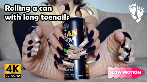 🥤Rolling a can with long toenails (slow motion version)