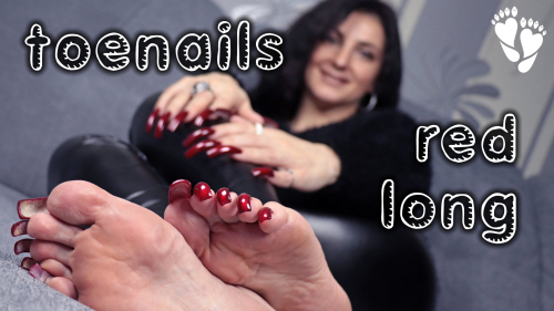 LONG 🔴 TOENAILS (black leggins + fingernails)